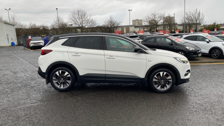 Vauxhall Grandland X 1.2 Turbo SRi Nav 5dr Petrol Hatchback